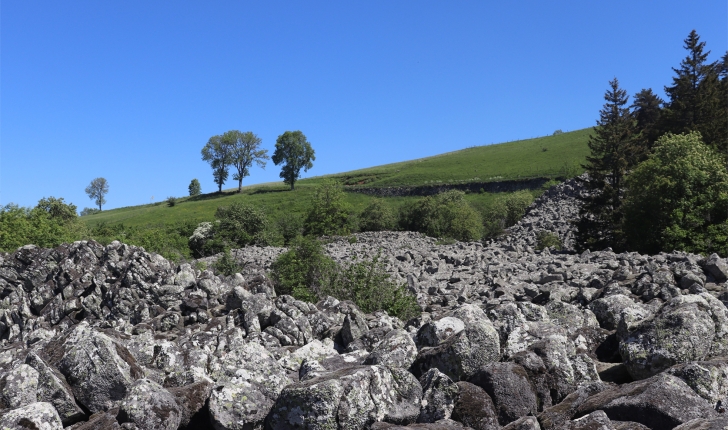 Balade de la Roche de Landeyrat (Crédit : Laura Azzolina)