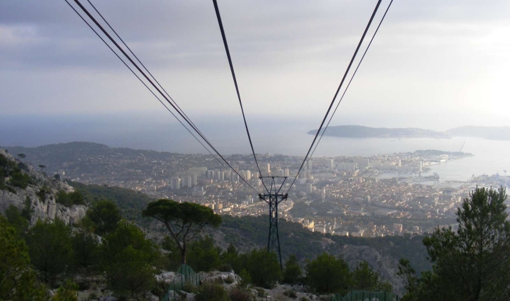 Mont Faron : vue du téléphérique