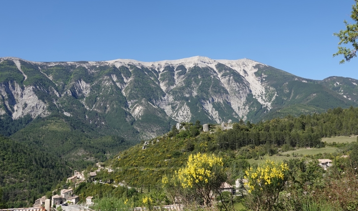 balade-vallee-Toulourenc-Mont-Ventoux-Brantes-credits-Toulourenc-Horizons