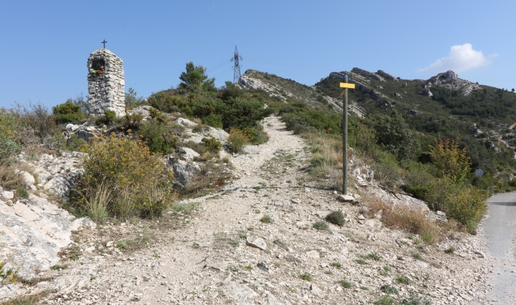 Sentier du Bau trauqua (Crédits : Paul Albergne)